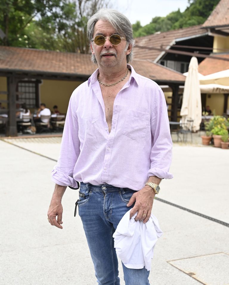 magnifico sr.jpg