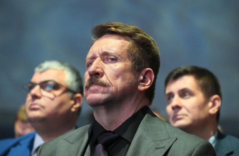 viktor bout pf.jpg