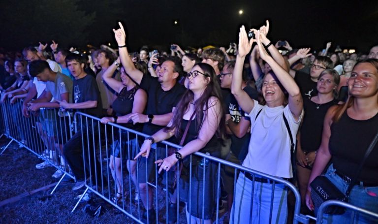 koncert, big-foot-mama, zablujena-generacija, radenska-noc, mladinsko-drustvo-vrelec, radenci