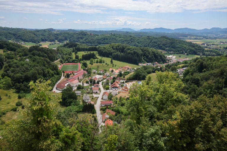 podčetrtek panorama.jpg