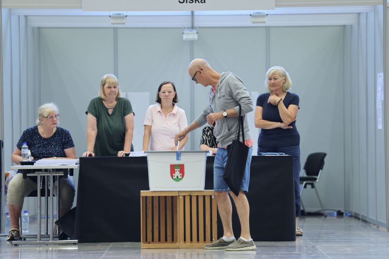 predcasno-glasovanje-ljubljana, referendum