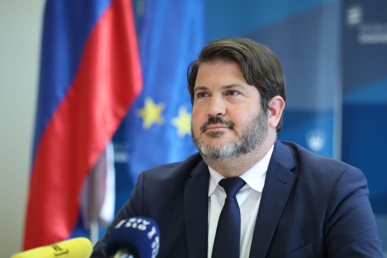 miha lobnik.jpg