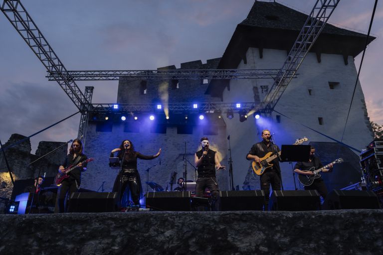 opera-rockstar, jurepockaj, celjski-grad