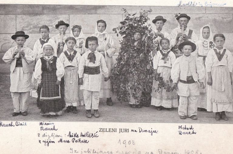 Zeleni Jurij  iz Adlešič na Dunaju 1908.jpg