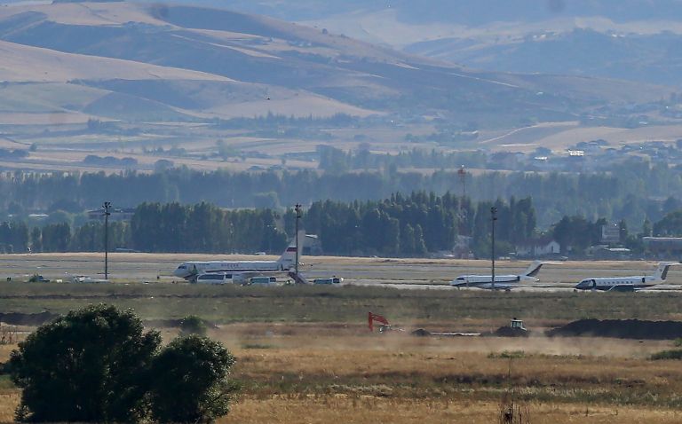 rusko letalo ankara-profimedia-0894938766.jpg