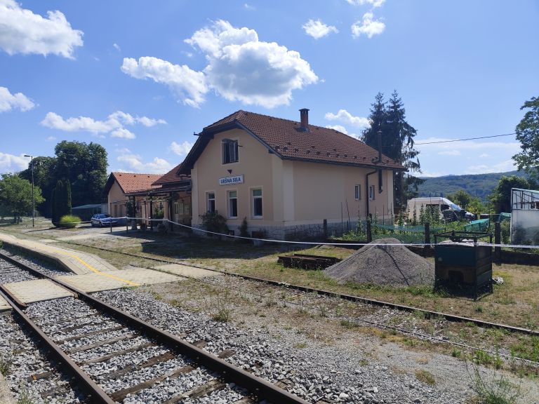ursna-sela
