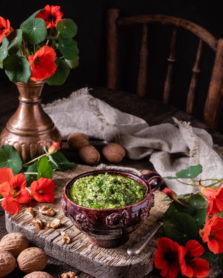 Pesto iz kapucink
