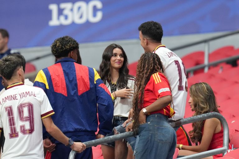 Lamine Yamal, Inés García