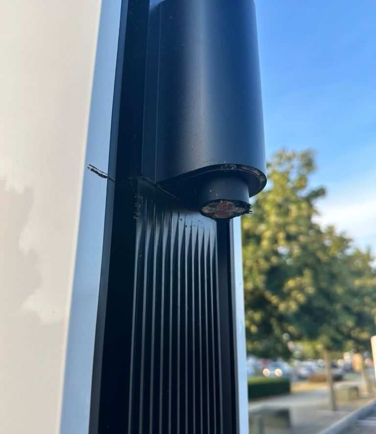 tesla, supercharger, btc, kraja