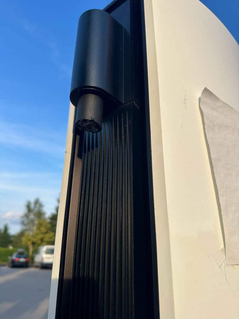 tesla, supercharger, btc, kraja