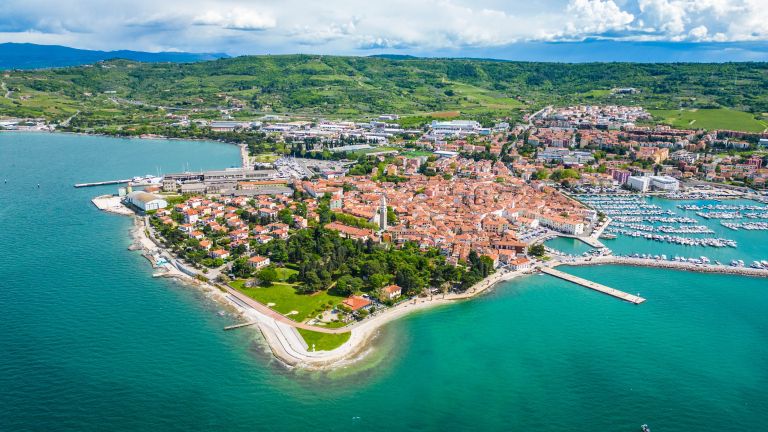 Izola
