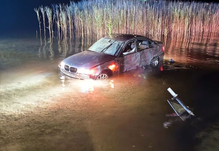avto, škofiče, vrbsko jezero.jpg