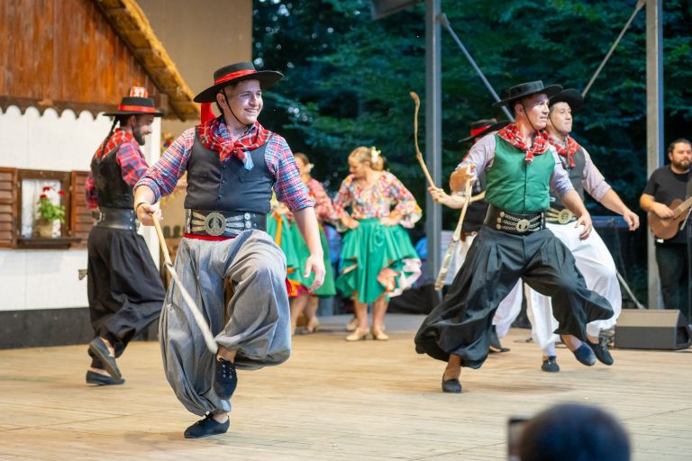 beltinci, folklorni-festival, vecer-tuje-folklore