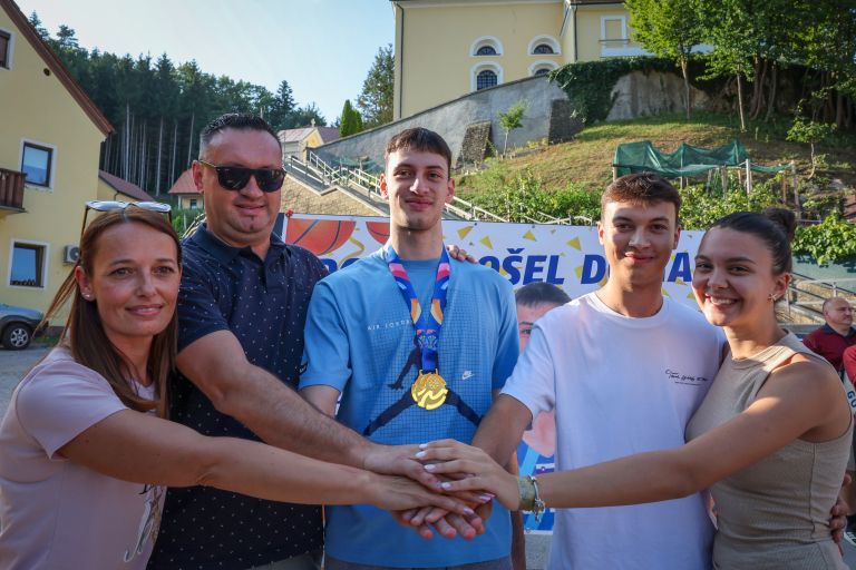 urban-kroflic, evropski-prvaki, kosarka, kosarkar, dobrna