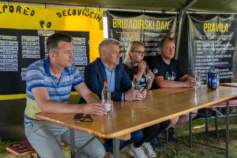 študentska-delovna-brigada, kobilje
