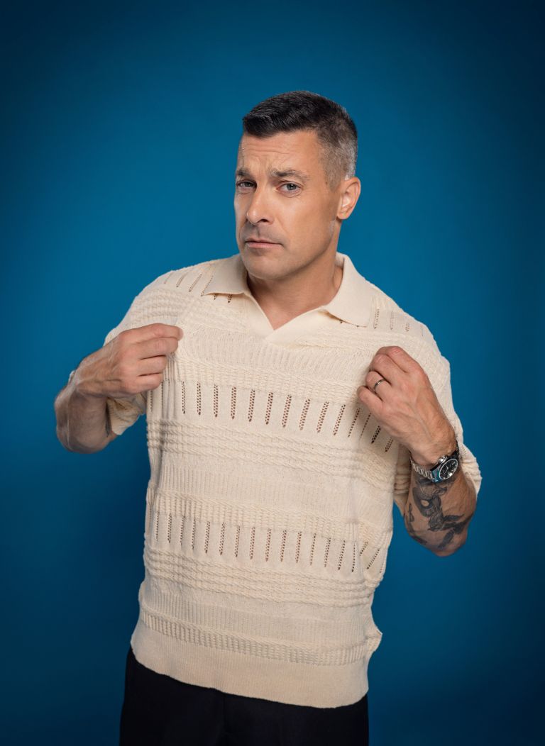 Klemen Bučan priznava, da ga zgodbe tekmovalcev pogosto čustveno prevzamejo.
