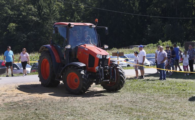 traktor 2.jpg