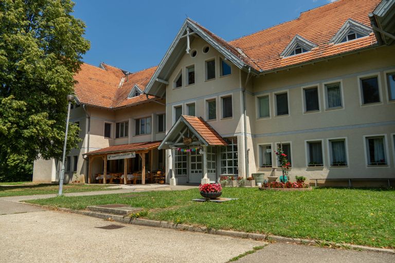 letovanje-gibanja-vera-in-luč