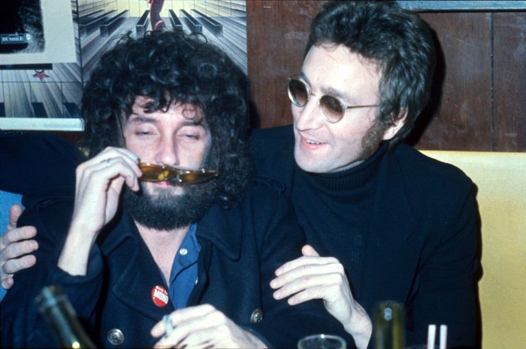 John Lennon in Phil Spector sta skupaj ustvarjala v času, ko je nekdanji Beatle začenjal samostojno