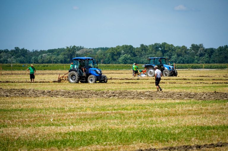 oranje, tekmovanje-v-oranju, krapje, prlekija, kmetijstvo, traktor