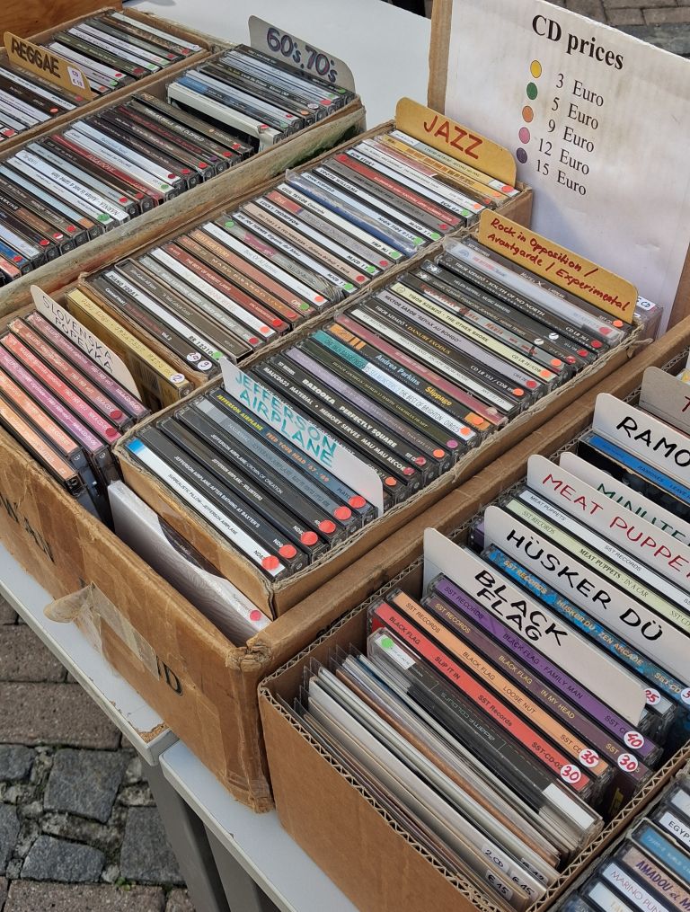 mikk-murska-sobota, mikk30, 30-let-delovanja, grajsko-dvorisce, sejem