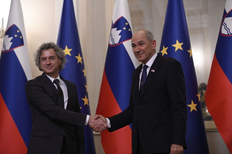 2 golob jansa 2022 primopredaja bobo.jpg