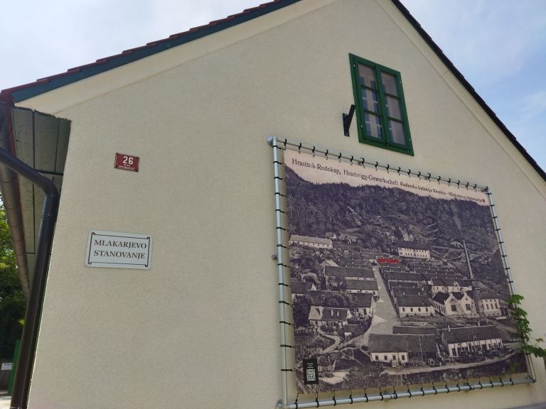 Mlakarjevo stanovanje
