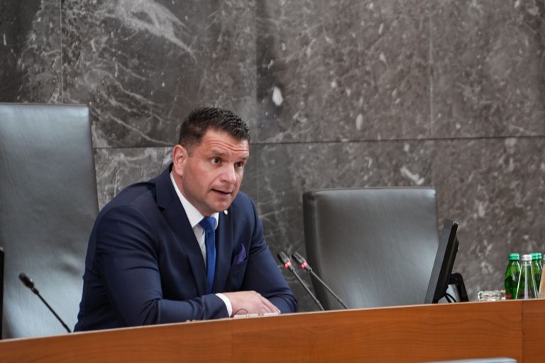 zoran stevanović.jpg