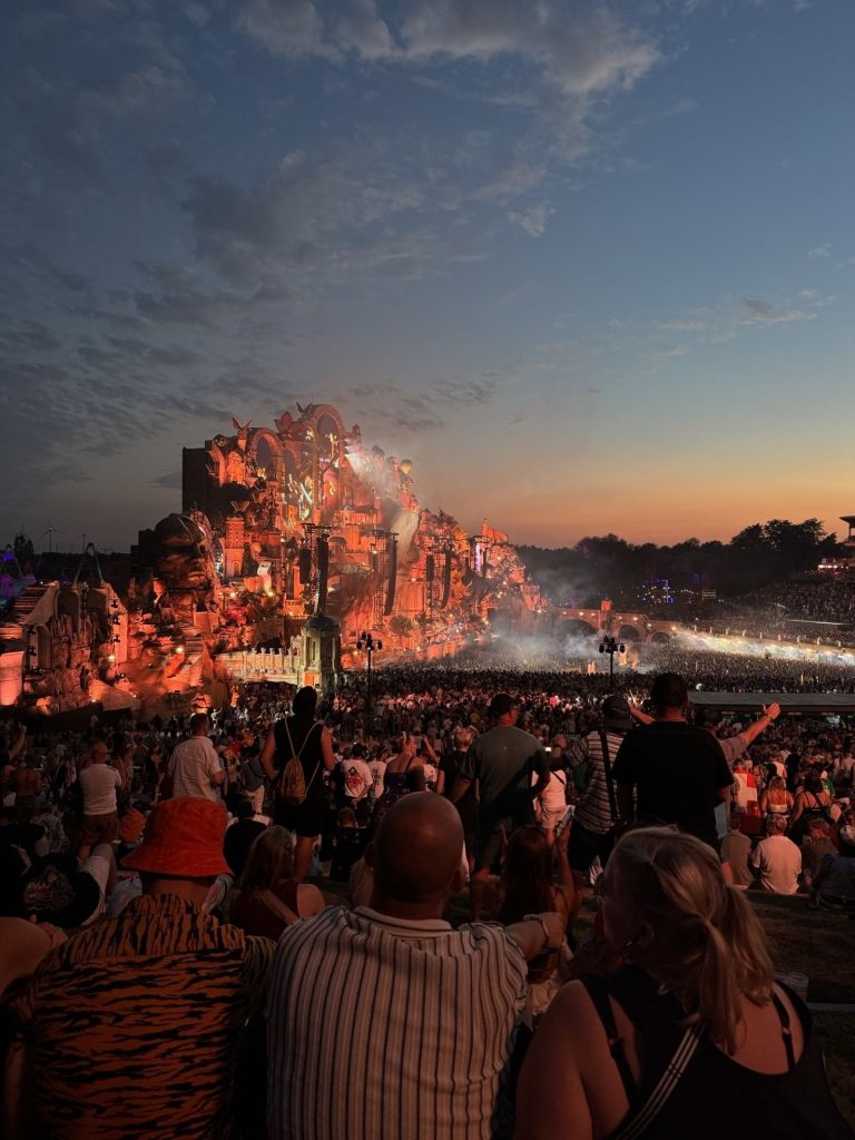 Lara Tošić, Tomorrowland 4.jpg