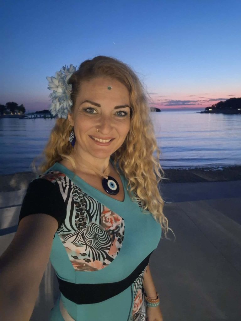 anna tia paynich.jpg