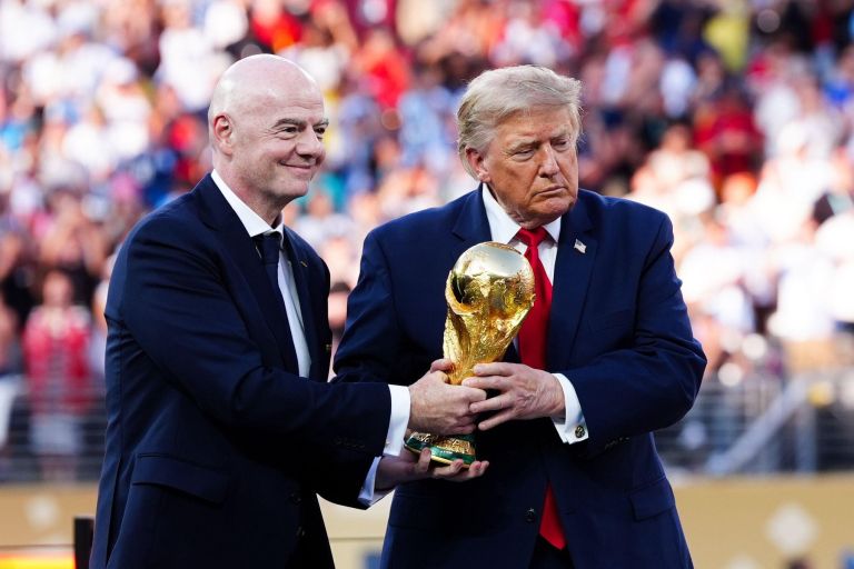 gianni infantino, donald trump.jpg