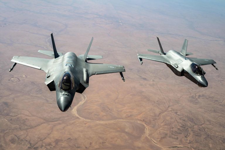 6 letala f-35 pf.jpg
