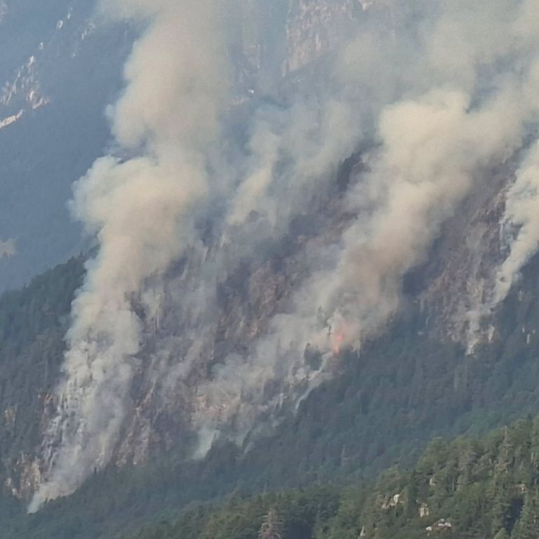 bovec, pozar