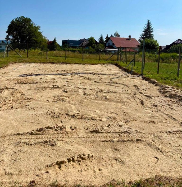 prenova-loke, igrisca-za-odbojko-na-mivki