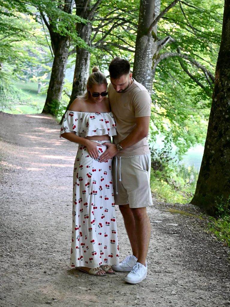 Nadja Kovačević, Gregor Grahovec