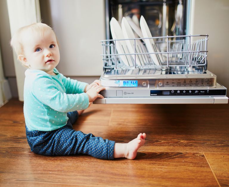 baby-proof, varnostni-nasveti, varnost-otrok
