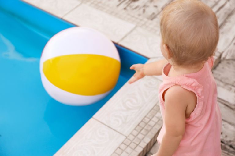 baby-proof, varnostni-nasveti, varnost-otrok
