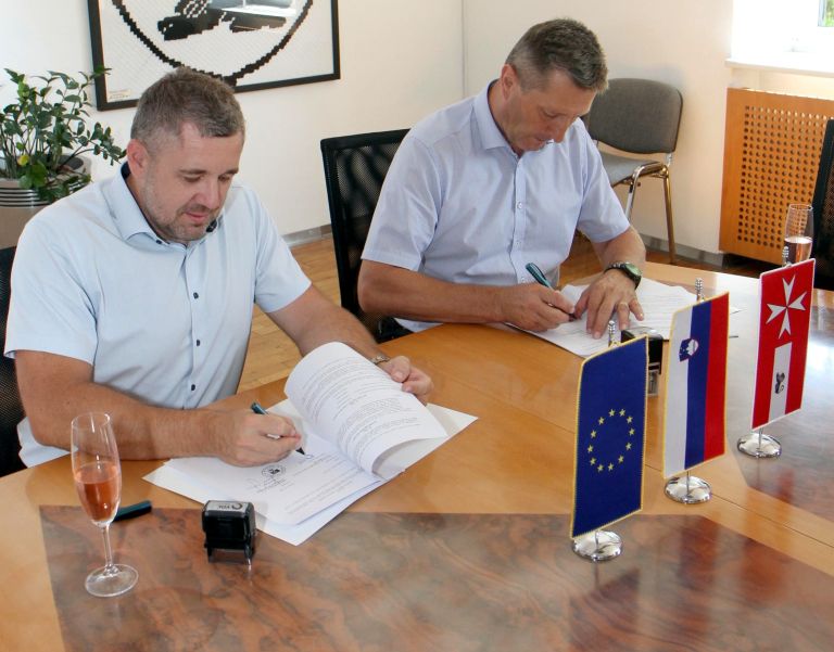 Podpis pogodbe