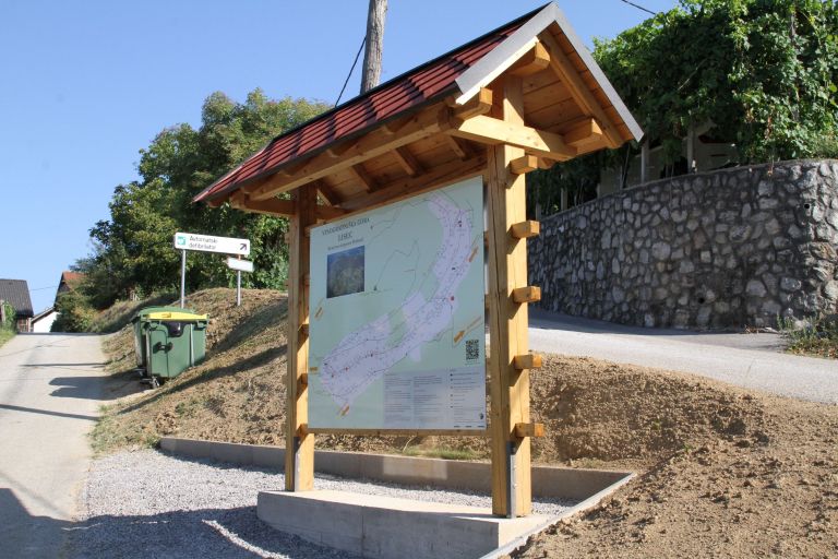 vinogradniska-gorica-lisec-je-bogatejsa-za-novo-informacijsko-tocko