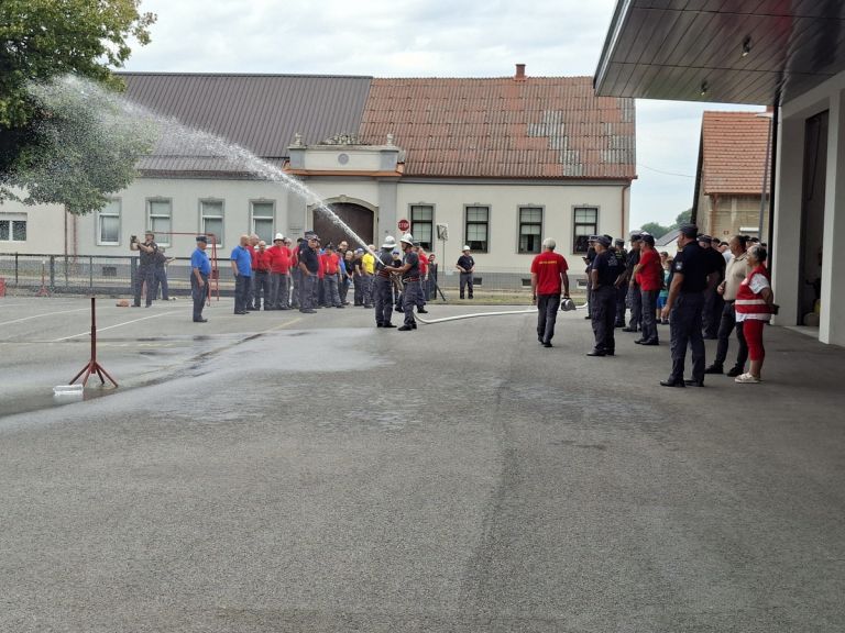 24-srecanje-lendavskih-gasilcev-veteranov, lendava, gasilci, veterani