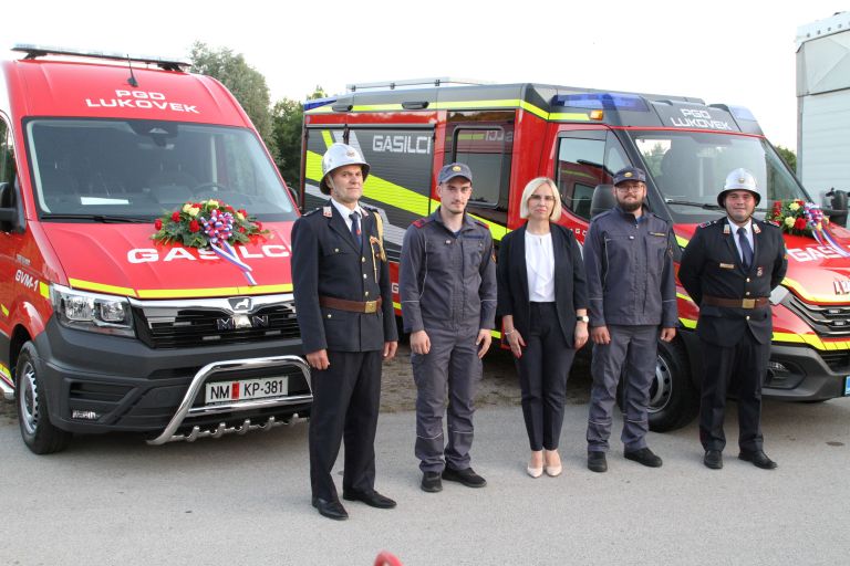pgd-lukovek-gasilsci, mateja-povhe, vozilo