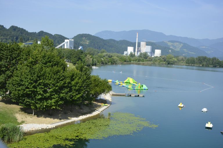 jezero.JPG