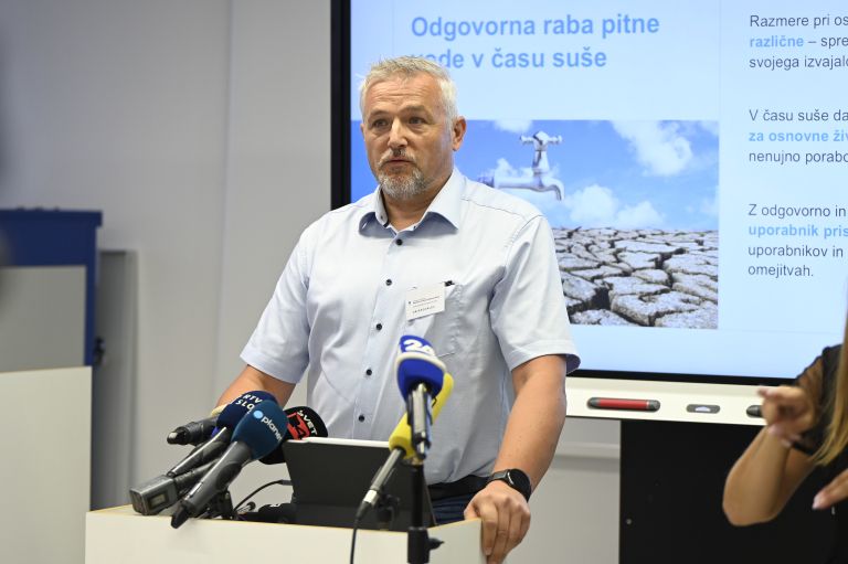 namestnik direktorja zbornice komunalnega gospodarstva Iztok Rozman