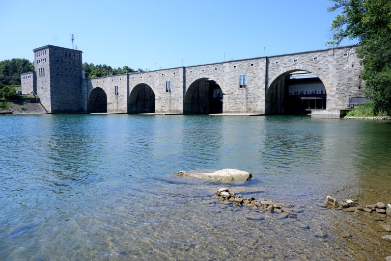 kamen-lakote, hidroelektrarna, mariborski otok