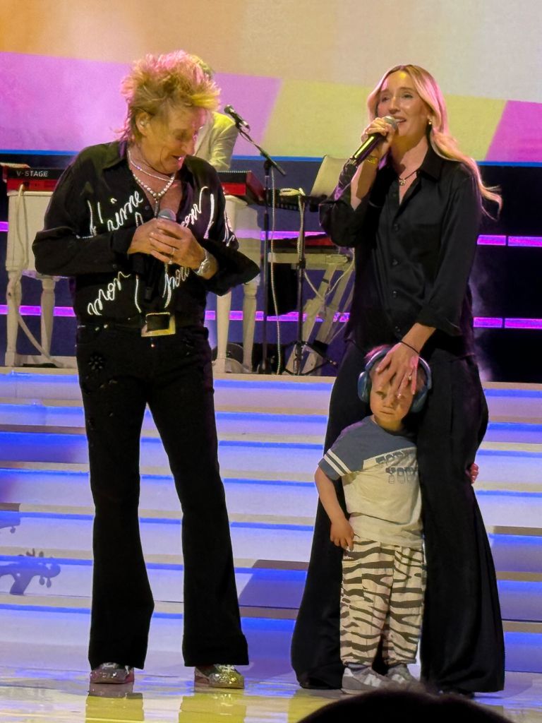rod stewart 3.jpg
