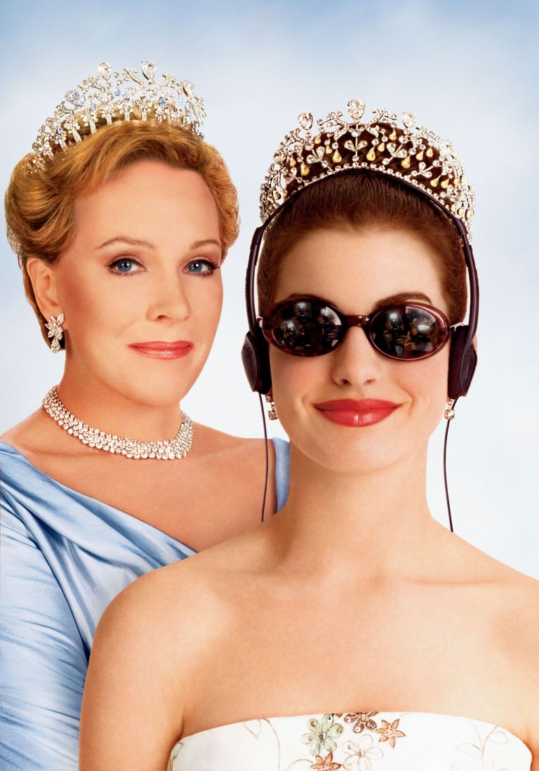 Kraljica Clarisse je Mio učila kraljevskih pravil, Anne Hathaway pa bo morala Genovio v tretjem filmu voditi brez Julie Andrews.