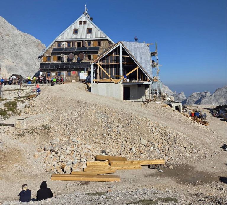 kredarica observatorij.jpg