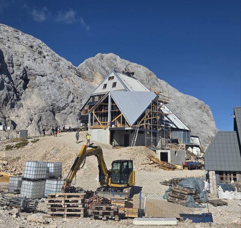 kredarica observatorij.jpg