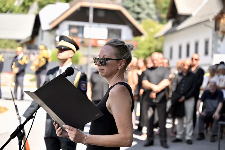 Pogreb, Milena Zupančič, Bohinsjka Bela