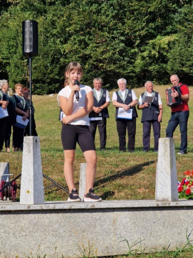 slovesnost-v-spomin-na-16-talcev-iz-podhoste, meniske-vasi-in-loske-vasi